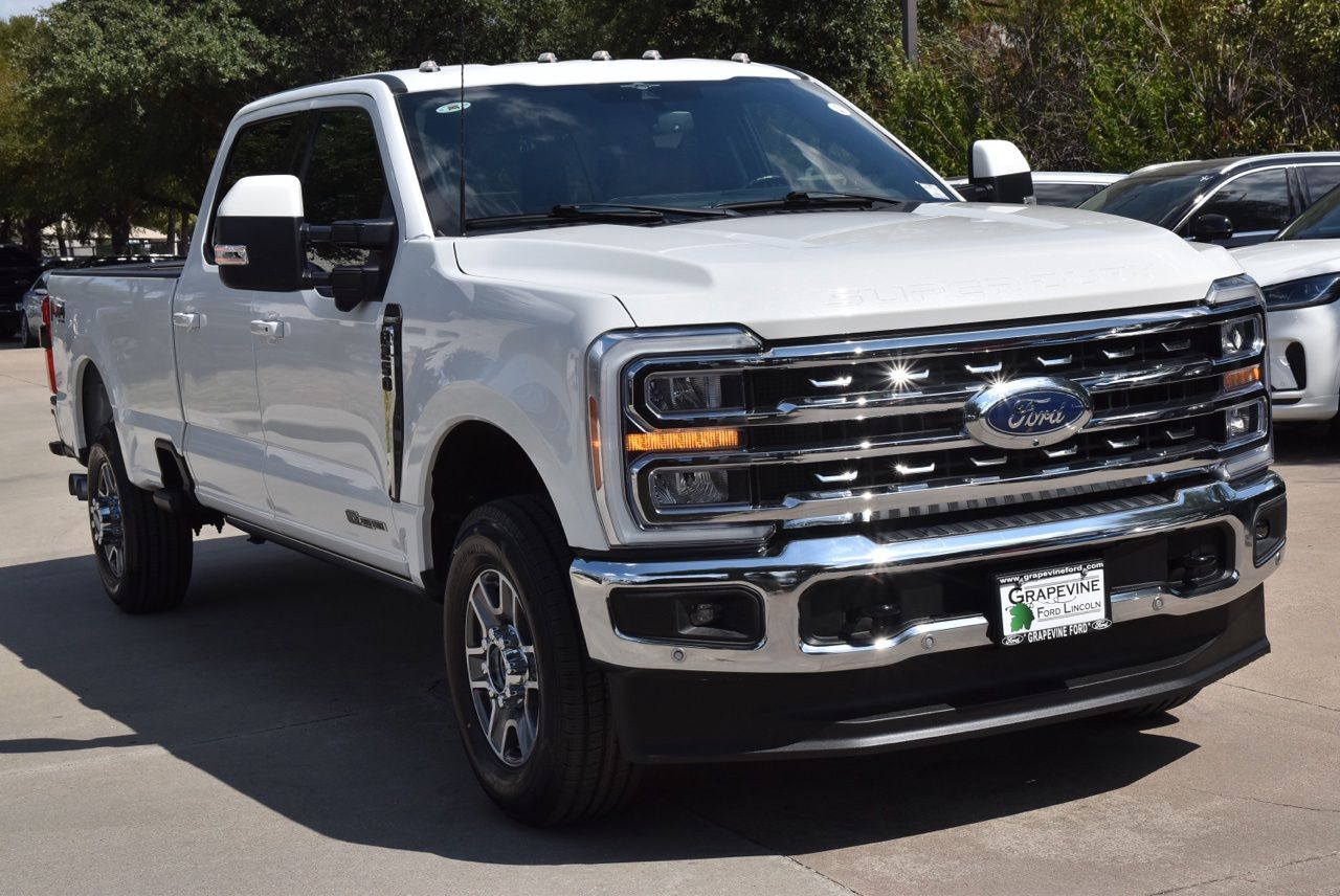 Used 2023 Ford F-250 Lariat Truck Crew Cab