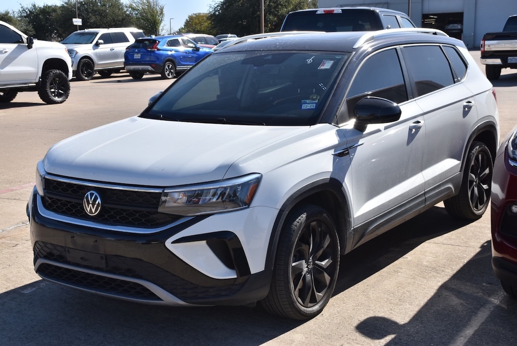 Used 2024 Volkswagen Taos 1.5T SE SUV