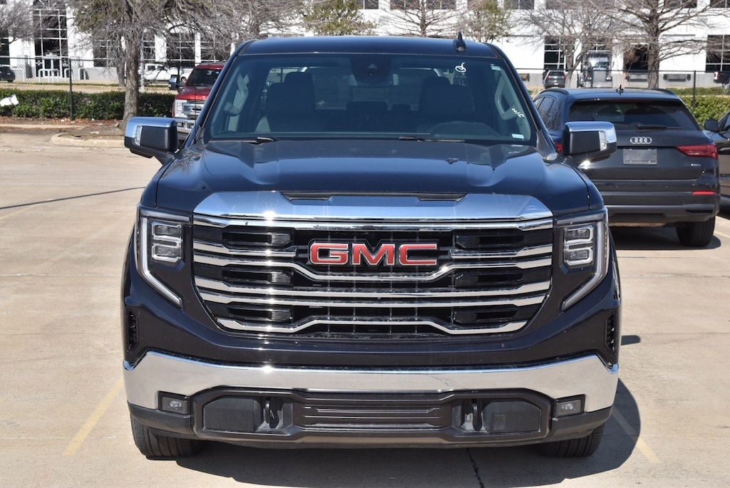 Used 2025 GMC Sierra 1500 SLT Truck Crew Cab