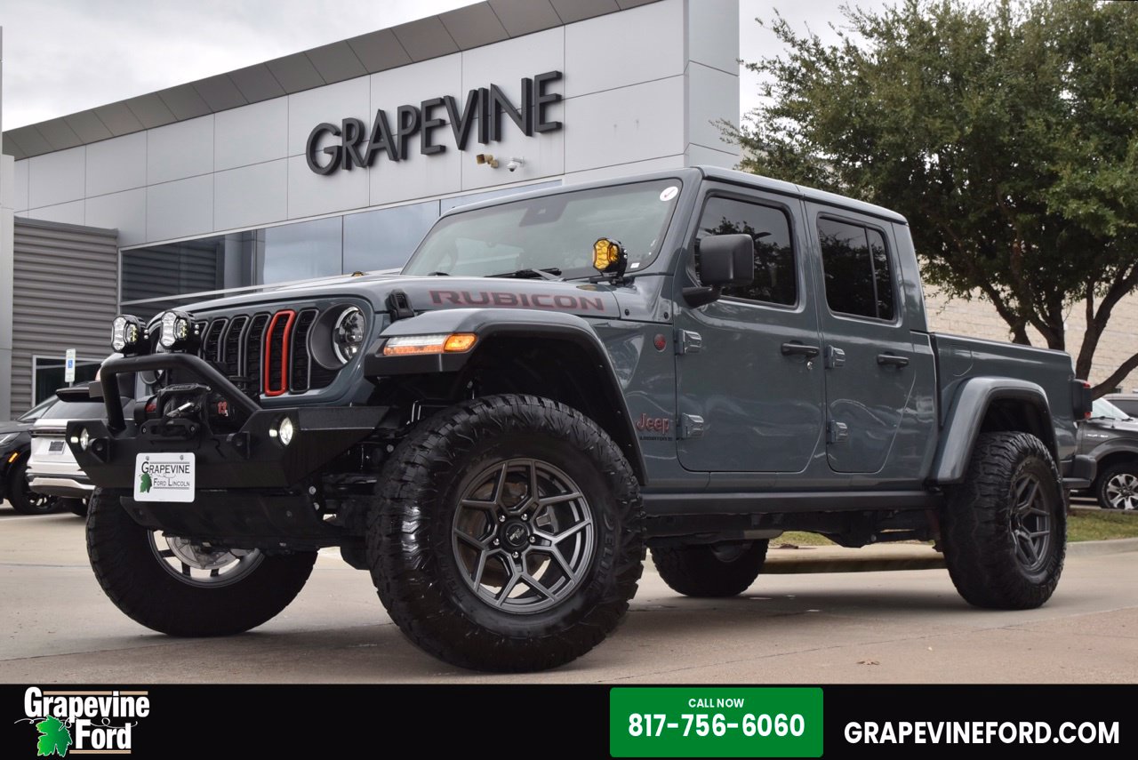 2025 Jeep Gladiator