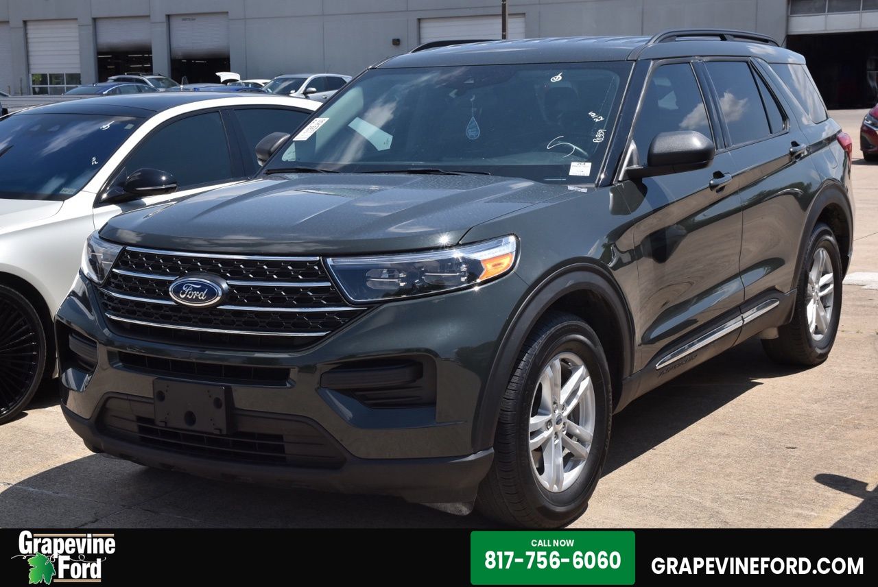 2024 Ford Explorer XLT RWD's photo
