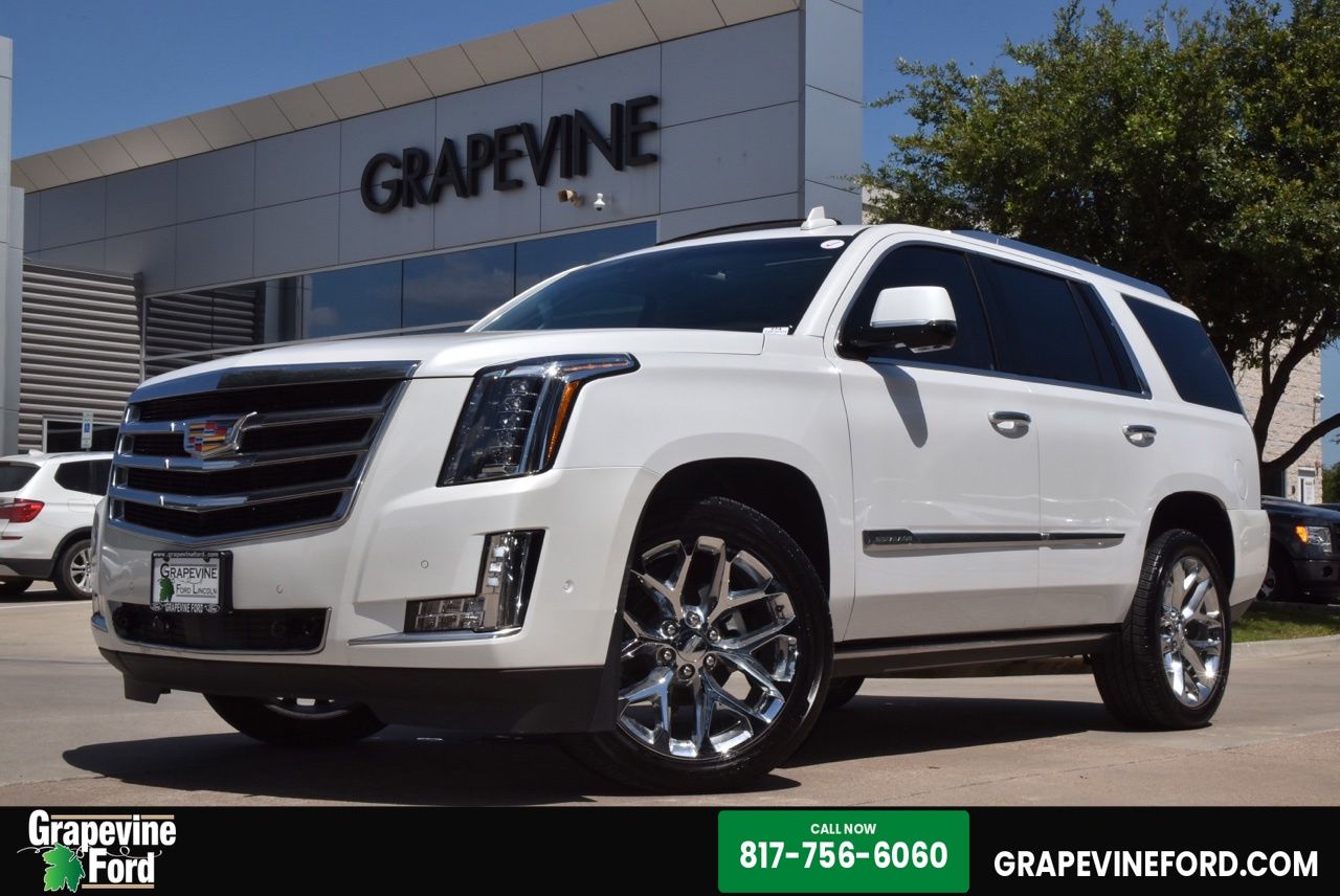 2017 Cadillac Escalade AWD Premium Luxury's photo