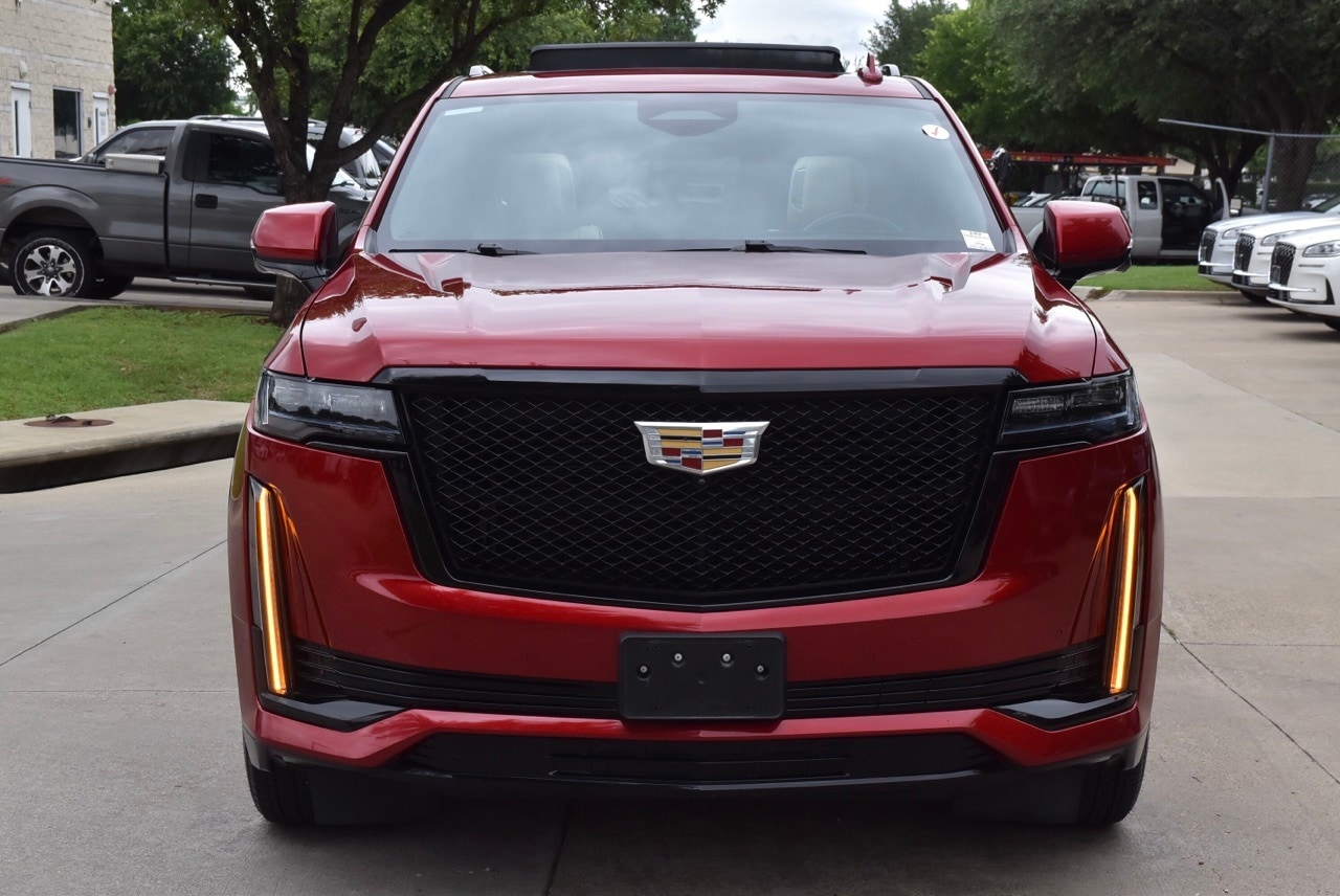 Used 2022 Cadillac Escalade Sport with VIN 1GYS4FKL6NR288143 for sale in Grapevine, TX