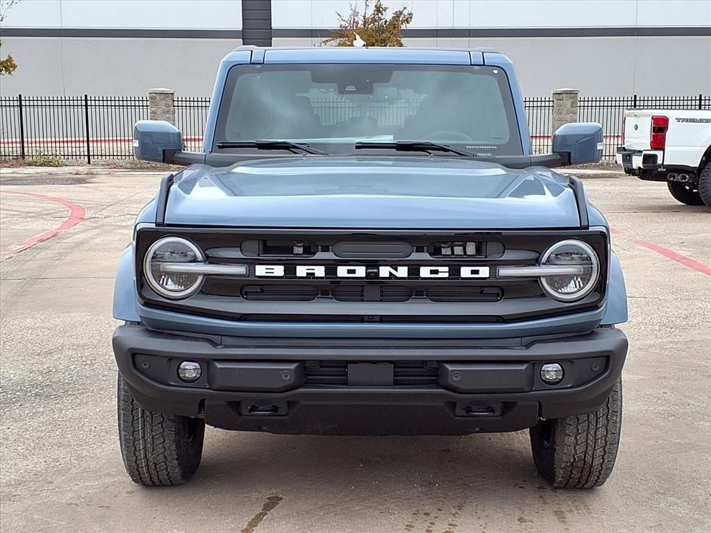 New 2025 Ford Bronco Outer Banks SUV