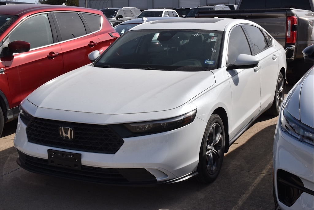 Used 2024 Honda Accord EX Sedan