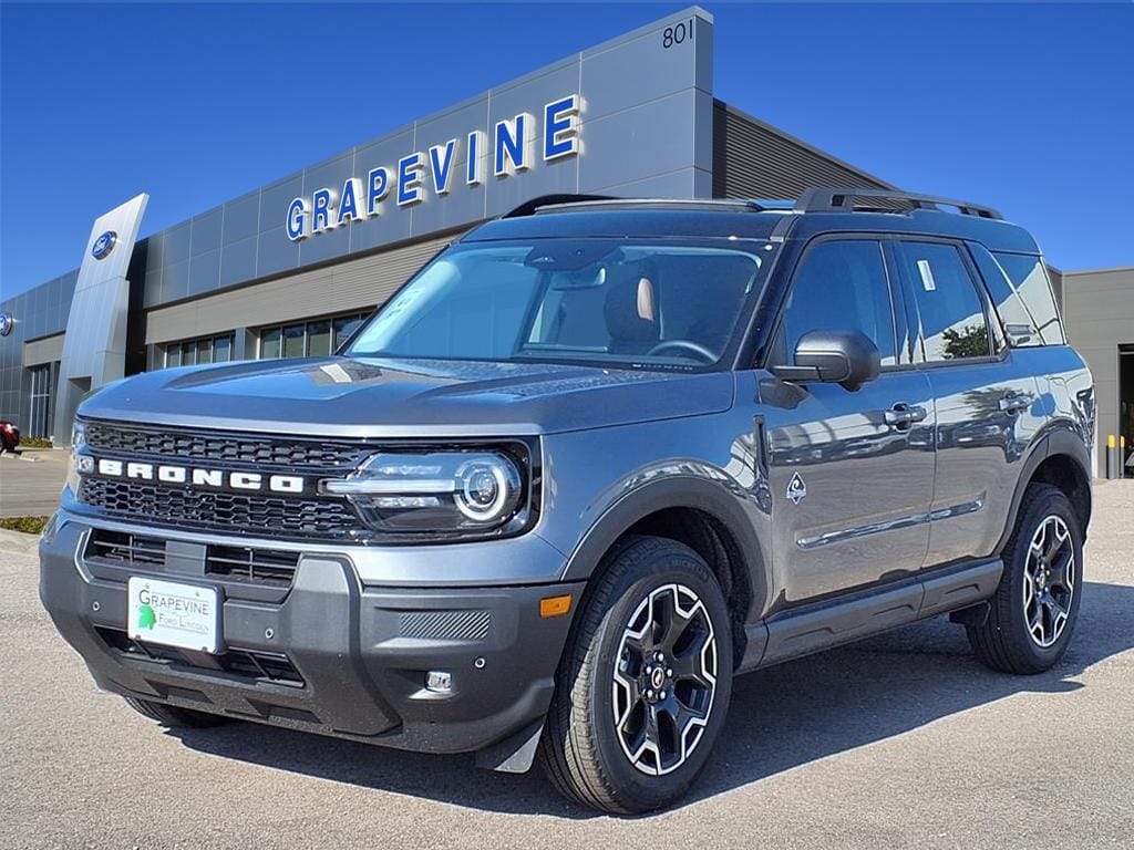 2025 Ford Bronco Sport Outer Banks's photo