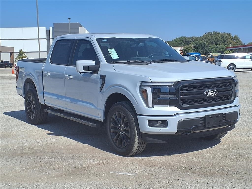 New 2025 Ford F-150 Lariat Truck SuperCrew Cab
