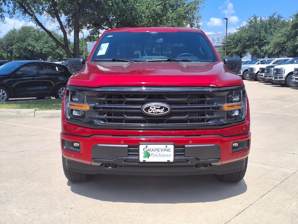 2025 Ford F-150 XLT photo 2