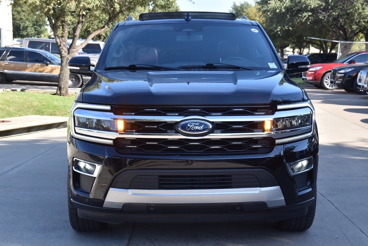 2024 Ford Expedition Limited photo 2