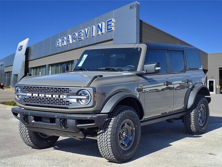 2025 Ford Bronco Badlands SUV