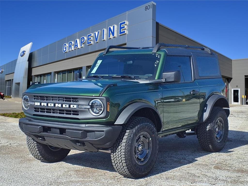 2025 Ford Bronco 2-Door Base's photo
