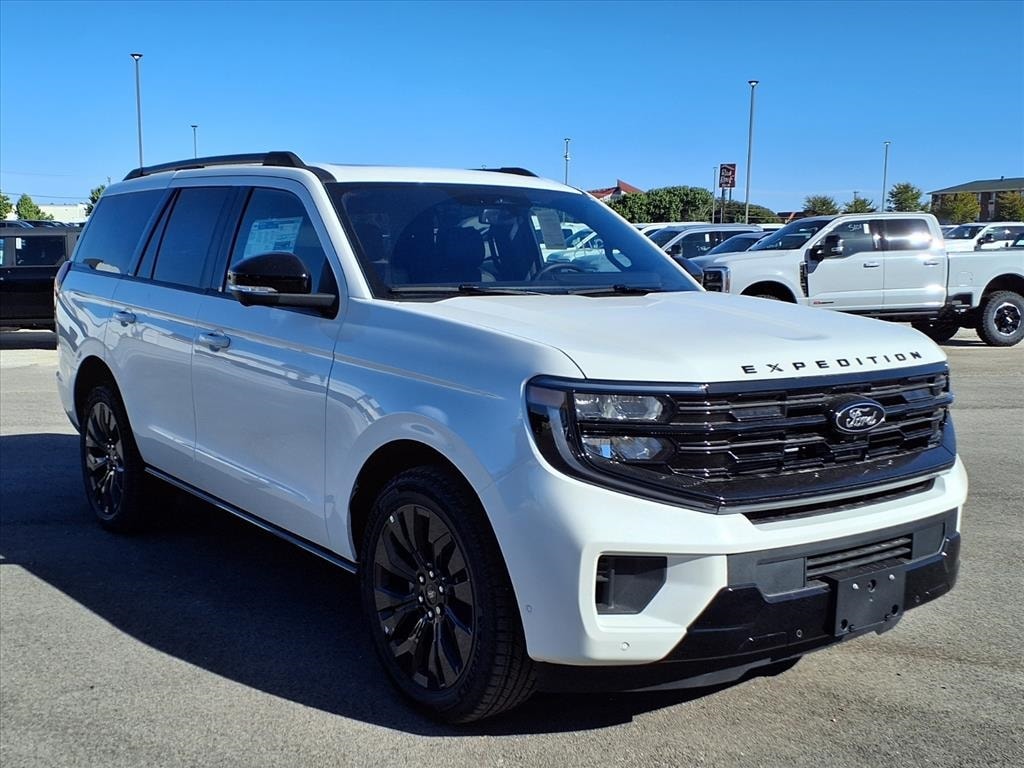 New 2025 Ford Expedition Platinum SUV