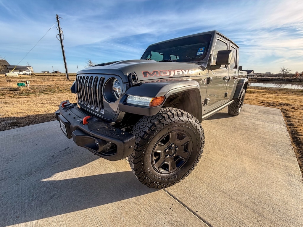 Used 2020 Jeep Gladiator Mojave Truck Crew Cab