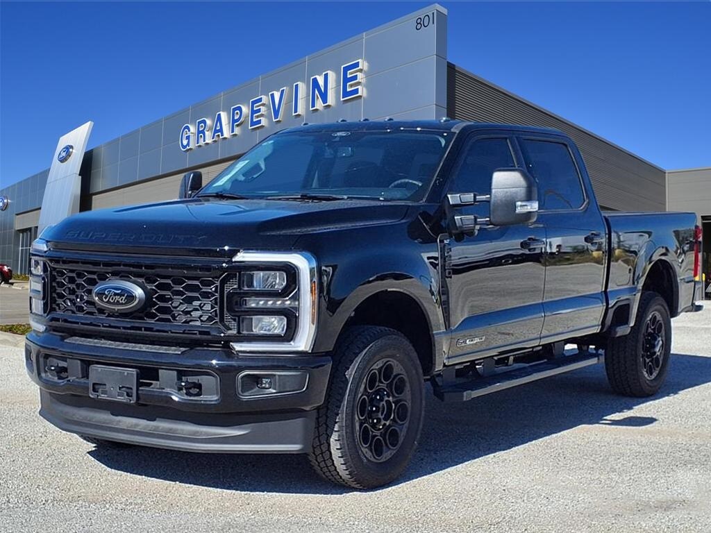 New 2026 Ford F-250 XLT Truck Crew Cab