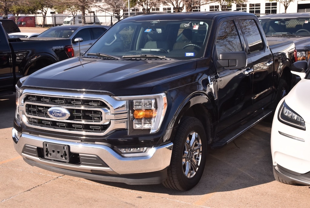 Used 2021 Ford F-150 XLT Truck SuperCrew Cab