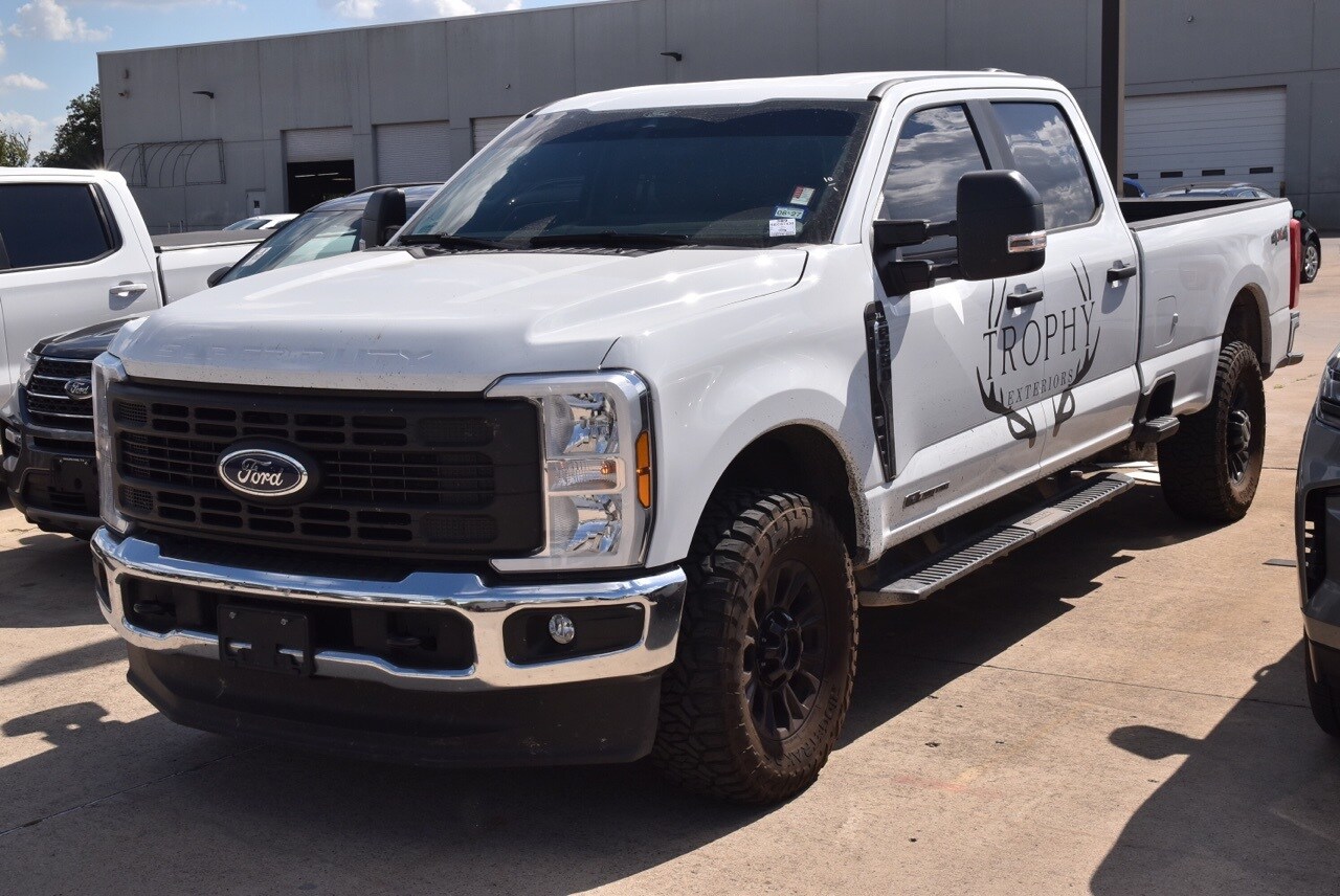 2025 Ford F-250 XL photo 2