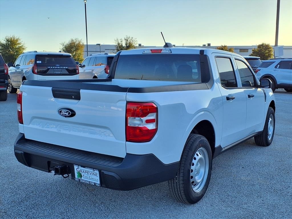 New 2025 Ford Maverick XL Truck SuperCrew