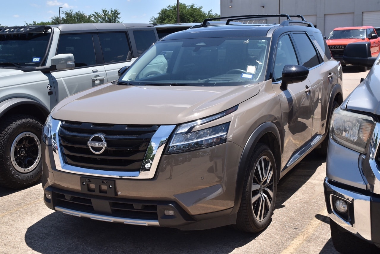 Used 2023 Nissan Pathfinder Platinum with VIN 5N1DR3DJXPC204207 for sale in Grapevine, TX