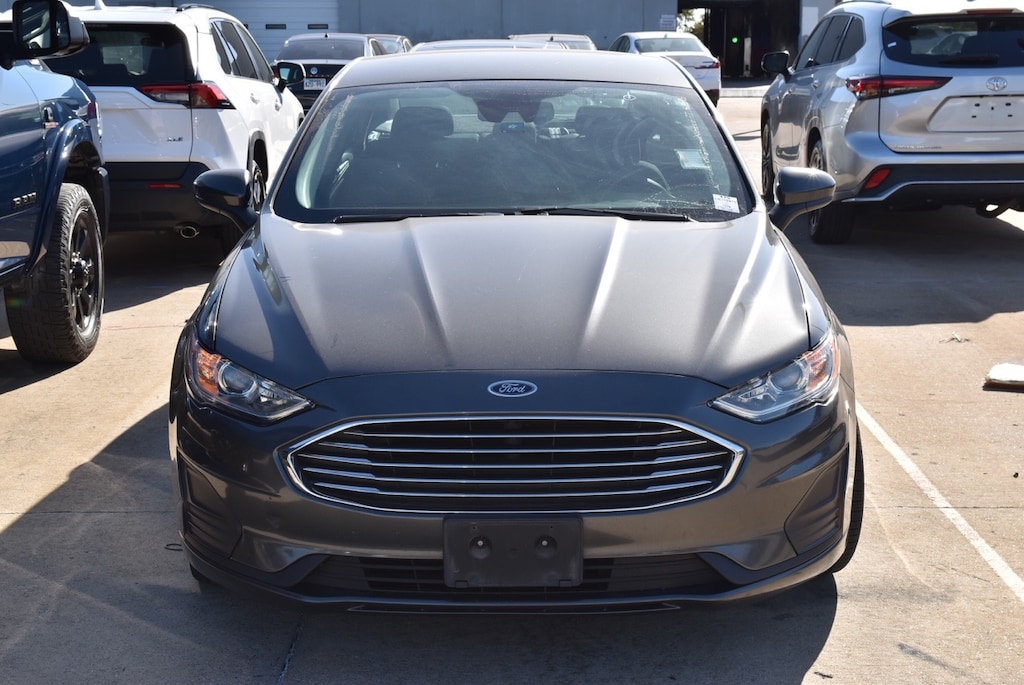 Used 2020 Ford Fusion SE Sedan