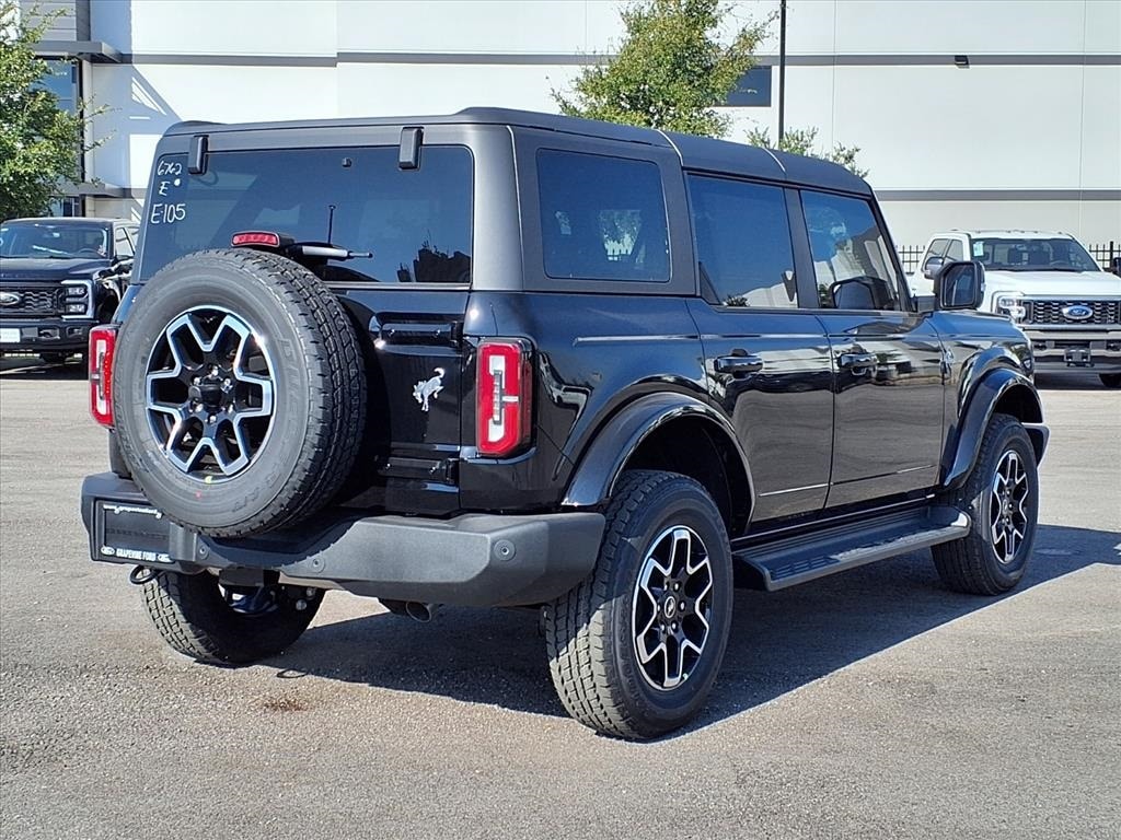 New 2025 Ford Bronco Outer Banks SUV