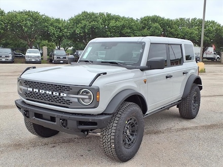 2026 Ford Bronco Badlands SUV