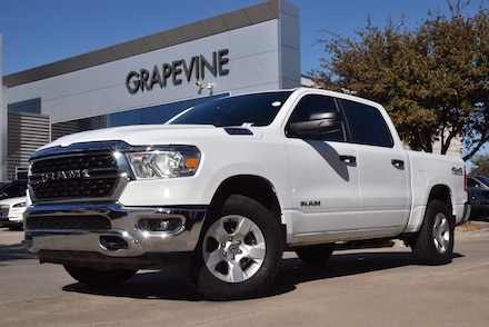 2023 Ram 1500 Big Horn/Lone Star Truck Crew Cab
