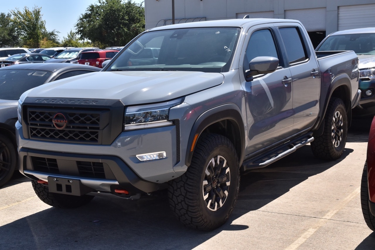 Used 2024 Nissan Frontier PRO-4X with VIN 1N6ED1EK0RN664094 for sale in Grapevine, TX