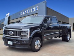 2025 Ford F-450 Platinum Truck Crew Cab