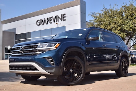 2022 Volkswagen Atlas 2.0T SE w/Technology SUV