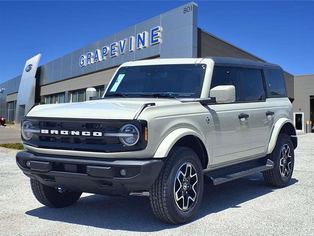 New 2026 Ford Bronco Outer Banks SUV
