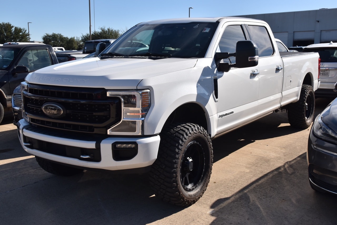 2020 Ford F-350 Super Duty Platinum's photo