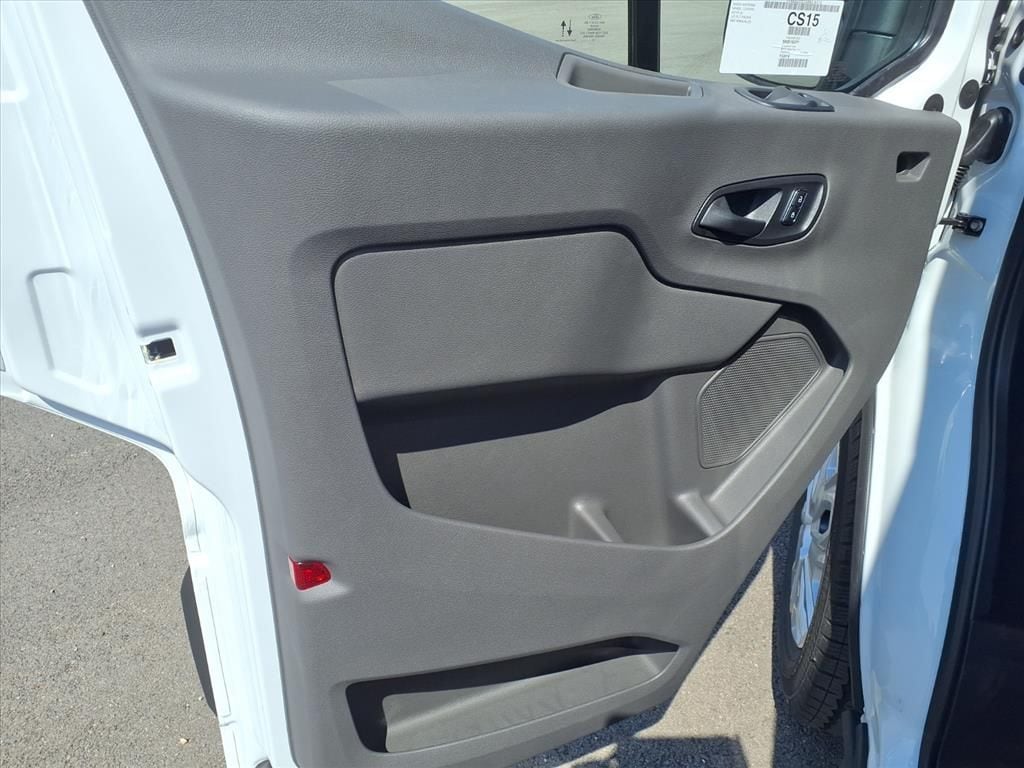 2025 Ford Transit Passenger Van XLT - Photo 22
