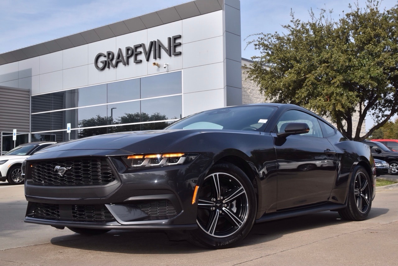 2024 Ford Mustang EcoBoost Premium's photo