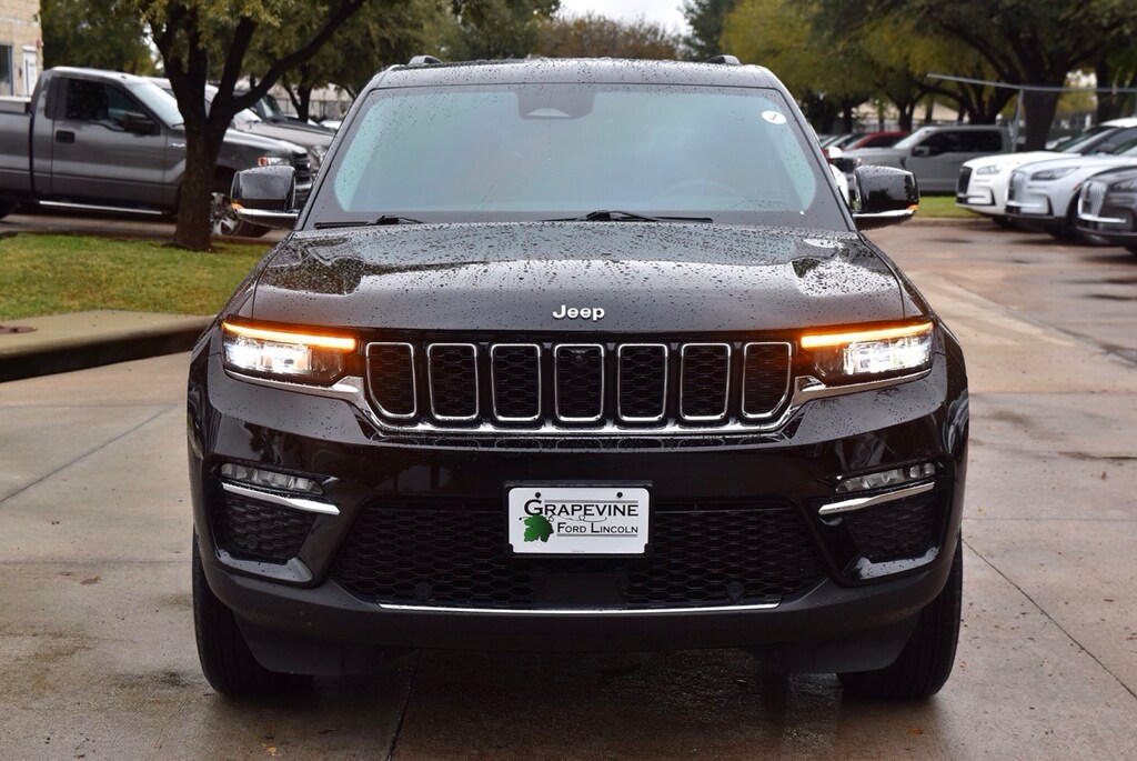 Used 2023 Jeep Grand Cherokee Limited SUV