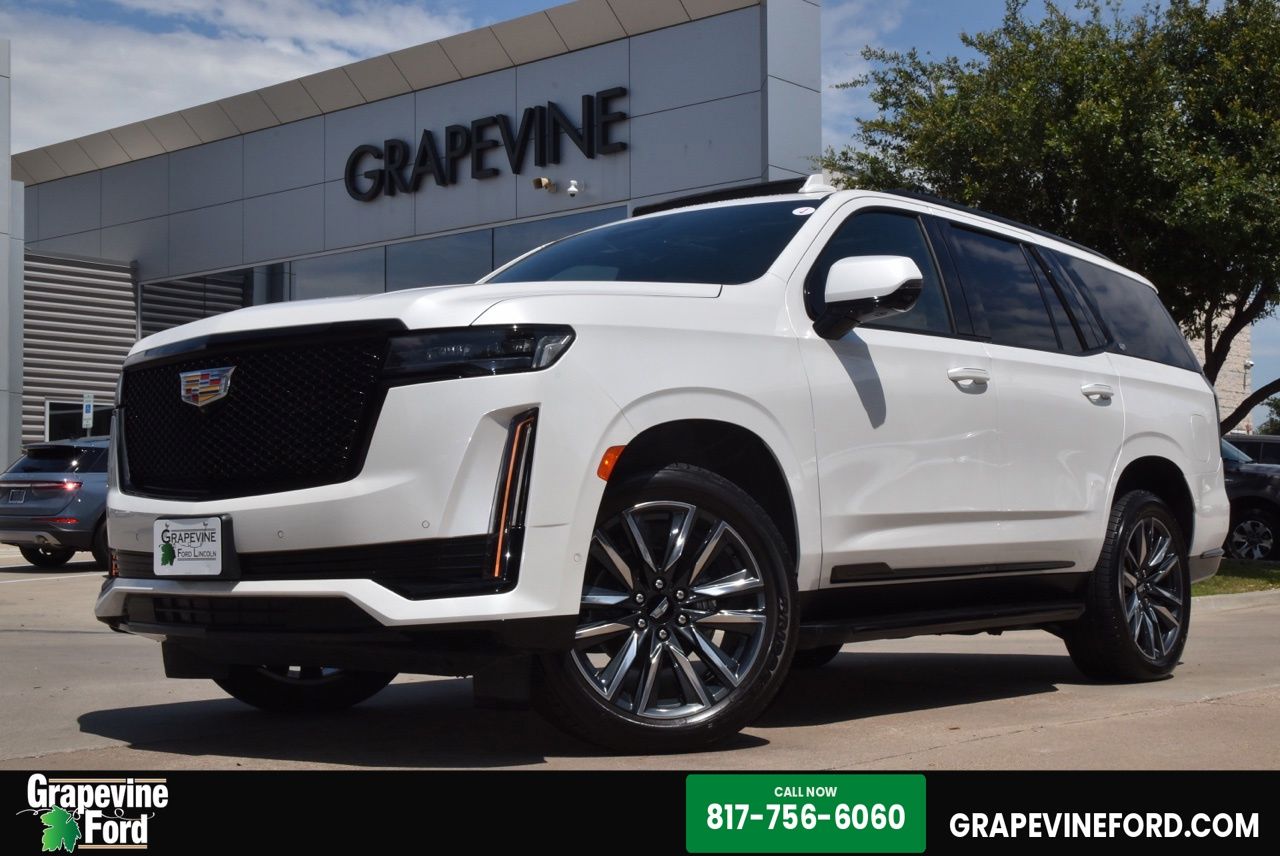 2023 Cadillac Escalade 4WD Sport's photo
