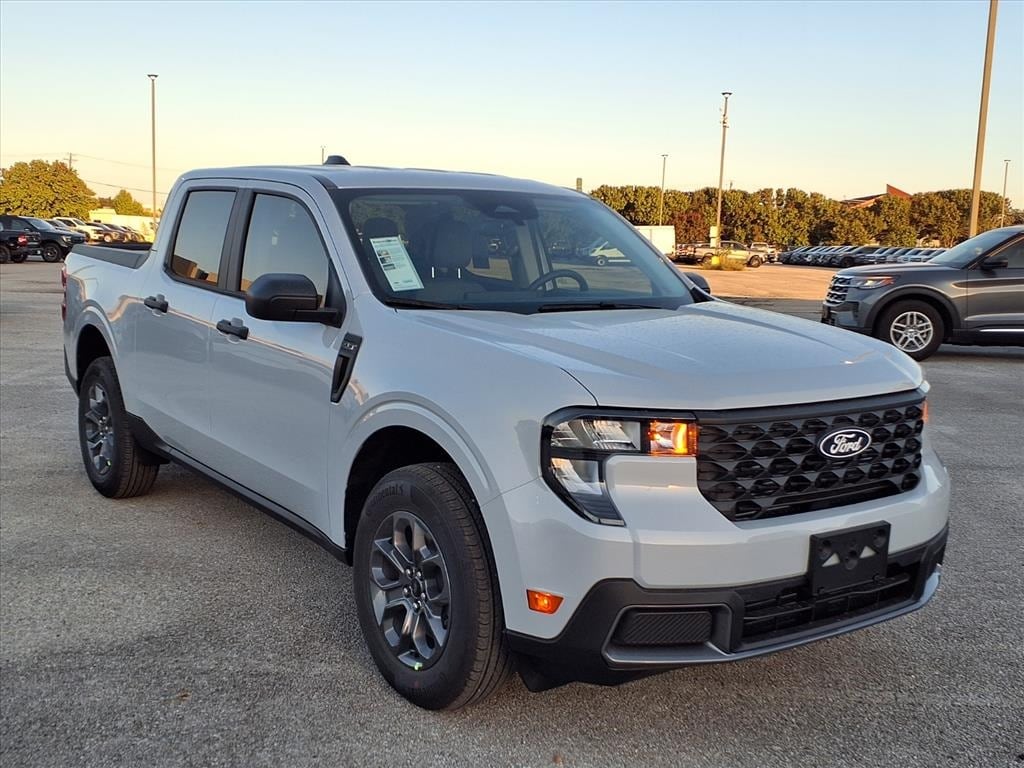 New 2025 Ford Maverick XLT Truck SuperCrew