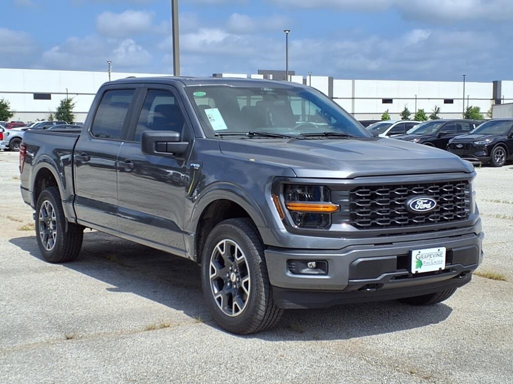 2025 Ford F-150 STX photo 3