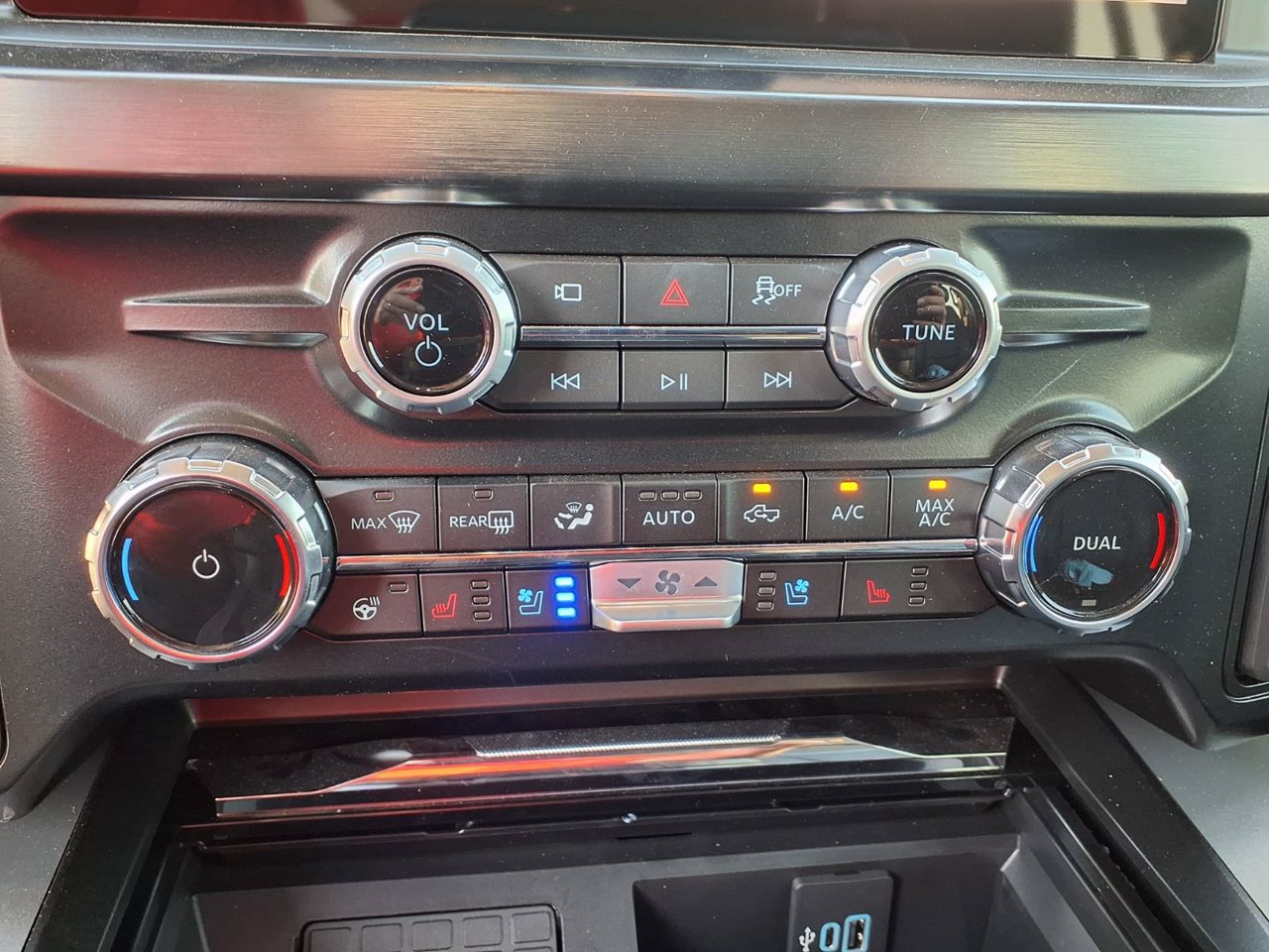 2026 Ford F-350 Super Duty Lariat - Photo 10