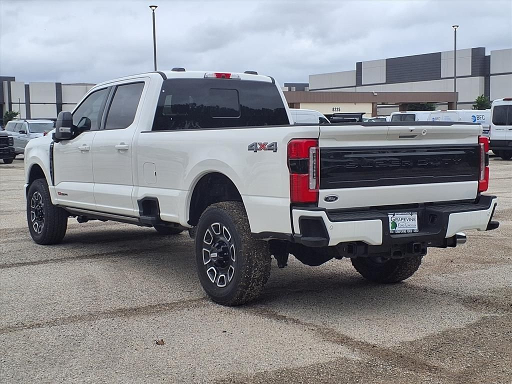 2026 Ford F-250 Super Duty Platinum - Photo 6