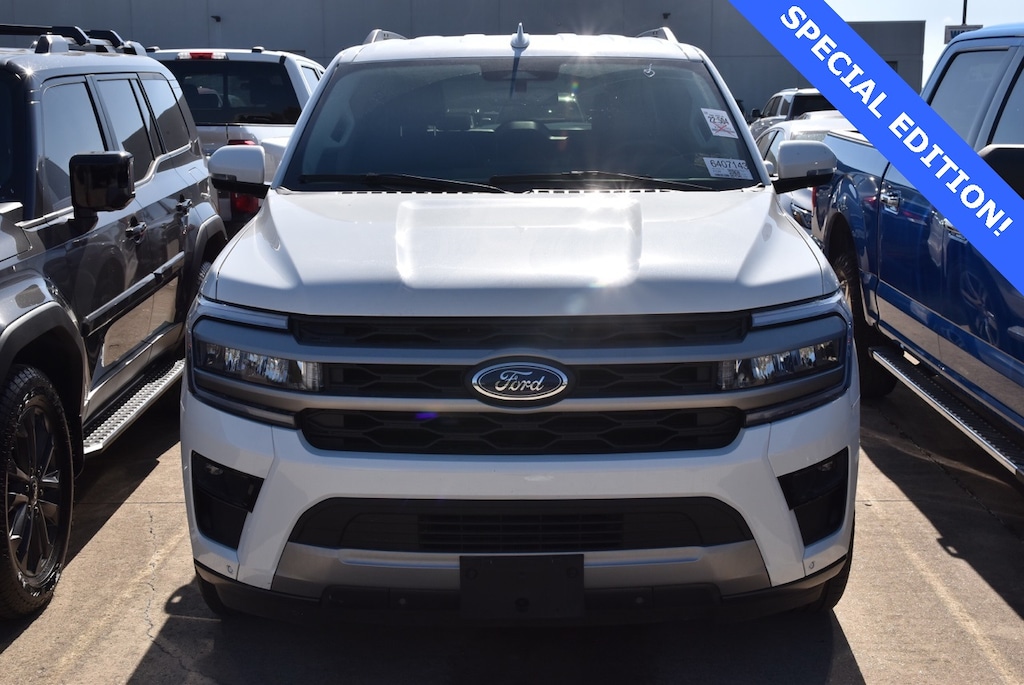 Used 2023 Ford Expedition XLT SUV