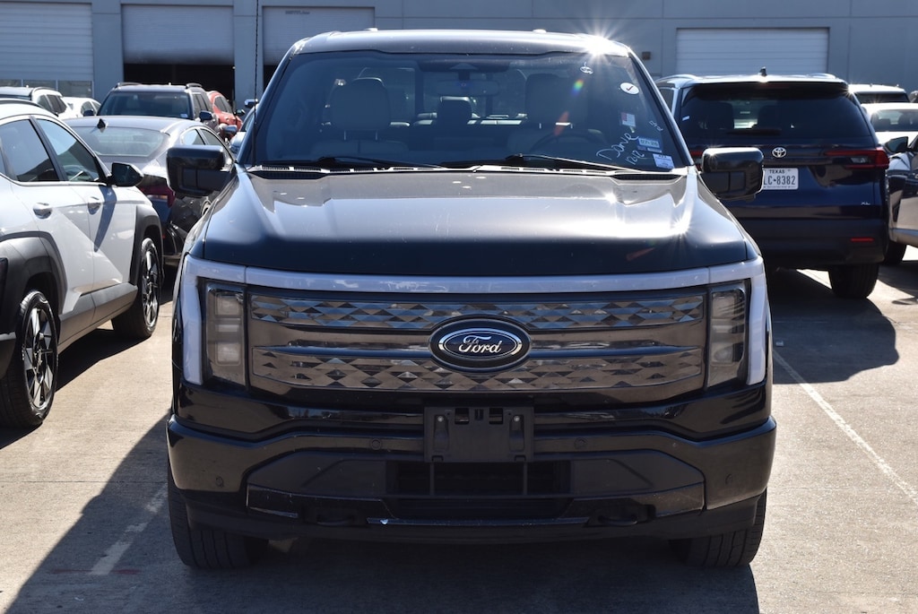 Used 2023 Ford F-150 Lightning Platinum Truck SuperCrew Cab