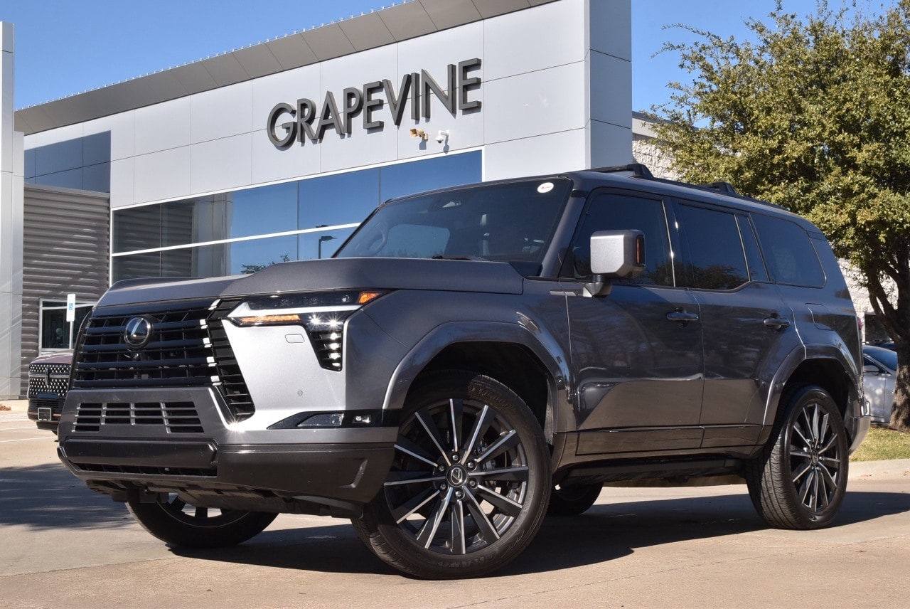 2024 Lexus GX Luxury's photo