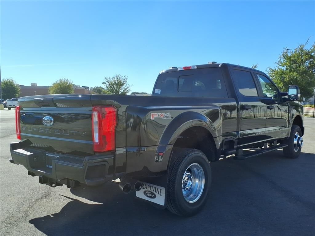 New 2026 Ford F-350 XL Truck Crew Cab