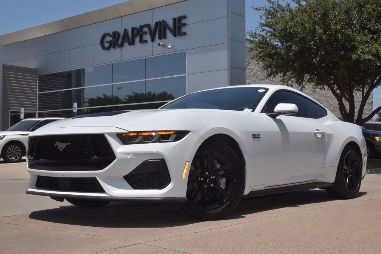 2024 Ford Mustang 2