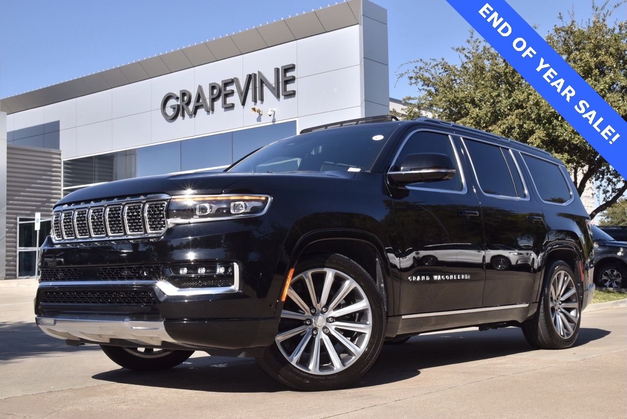 2022 Jeep Grand Wagoneer Series II's photo