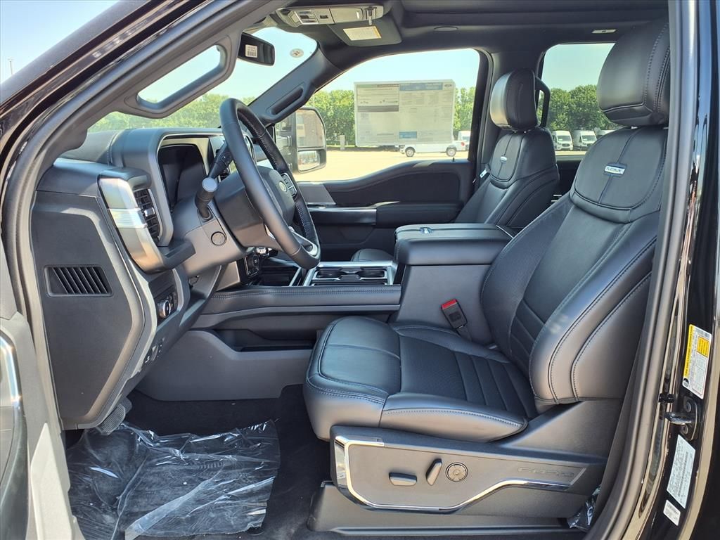 2026 Ford F-350 Super Duty Platinum - Photo 21