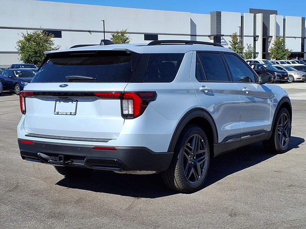 New 2026 Ford Explorer ST-Line SUV