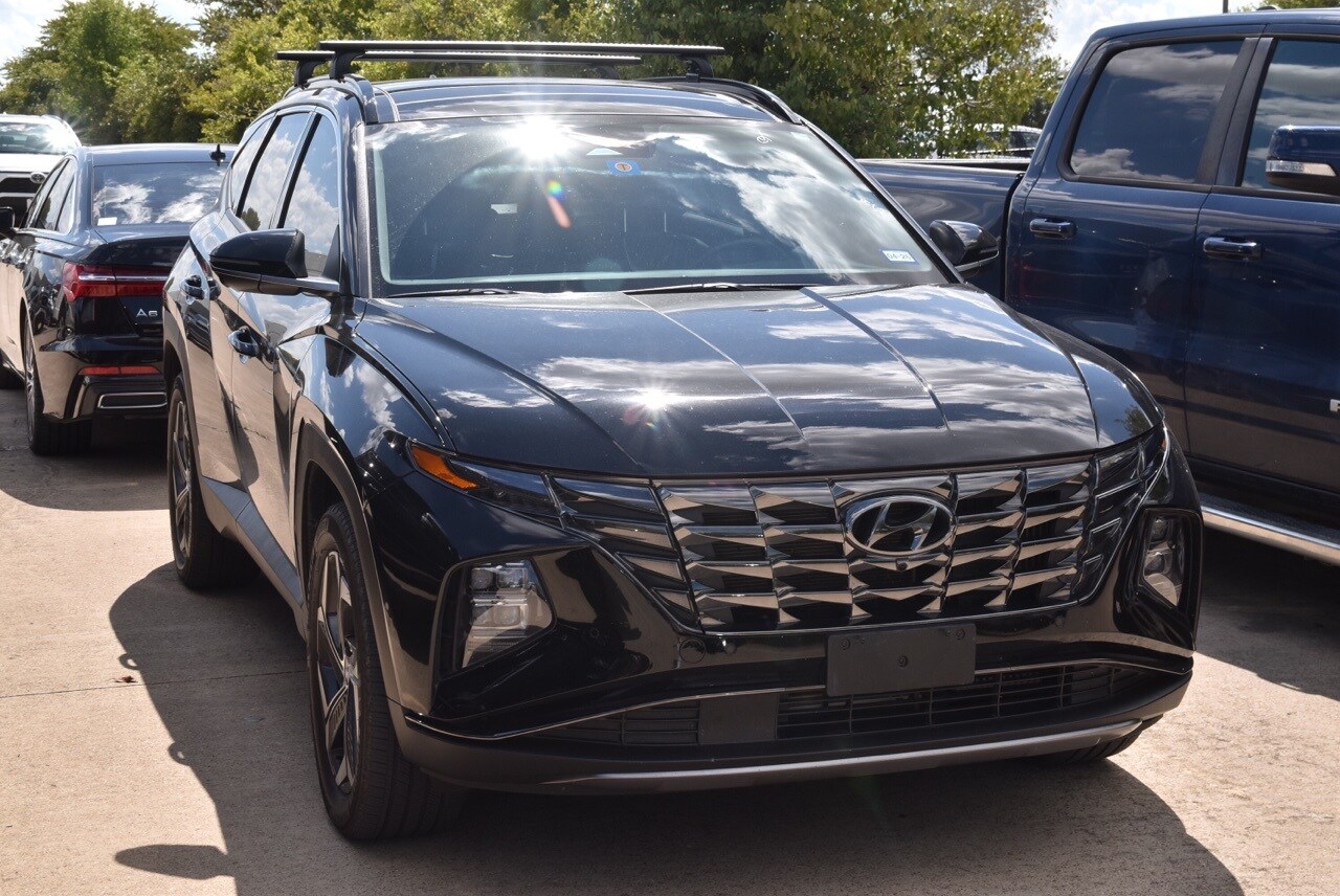 2024 Hyundai Tucson Hybrid Limited photo 2