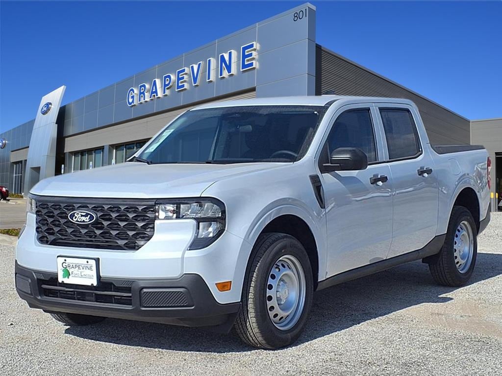 2025 Ford Maverick XL's photo