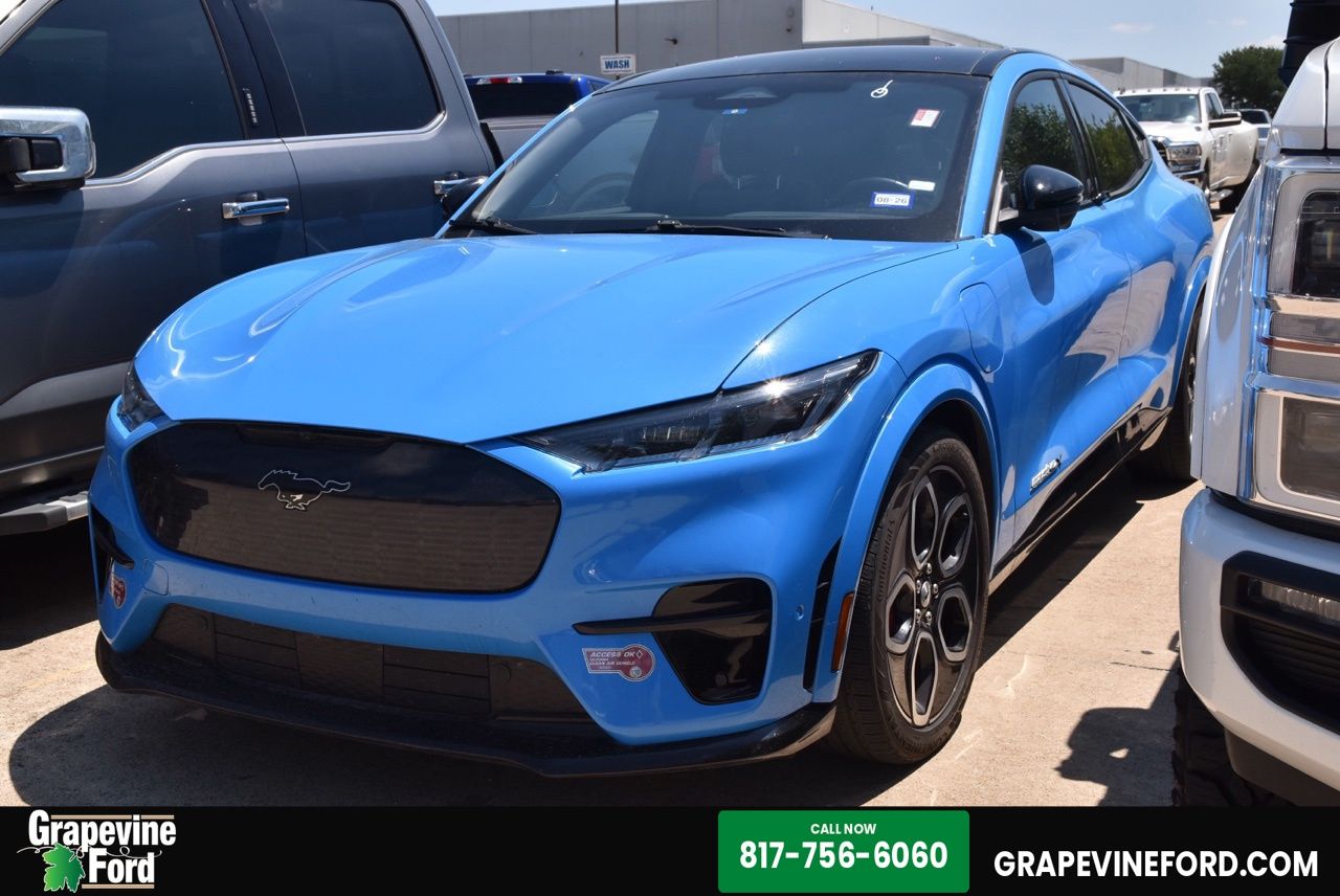 2022 Ford Mustang-Mach-e GT's photo